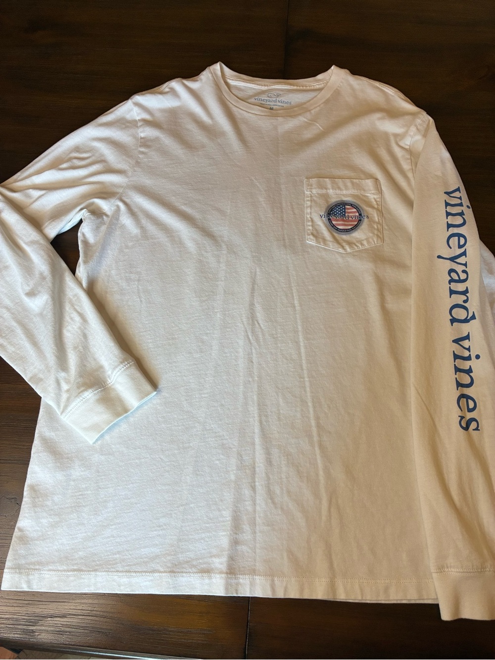 Vineyard Vines White Long-Sleeve Pocket Tee with Blue Sleeve Logo